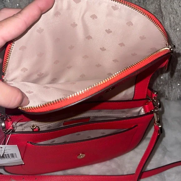 NWT! $379 retail Kate Spade crossbody or shoulder bag ♠️❤️ - Picture 10 of 10